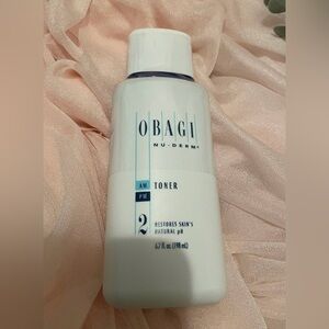 Obagi Nu-Derm Toner - White and Blue